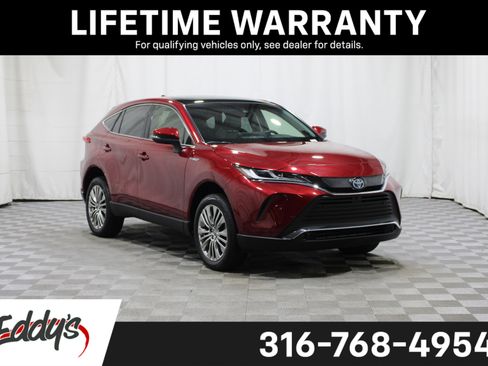 Used 2021 Toyota Venza Limited image 1