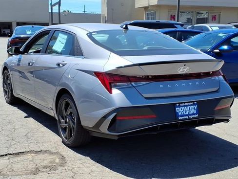 New 2026 Hyundai Elantra SEL Sport Premium FWD image 6