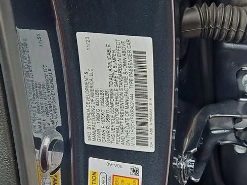 Used 2024 Honda Accord EX image 37