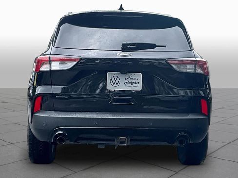 Used 2022 Ford Escape SEL w/ SEL Stealth AWD Package image 5