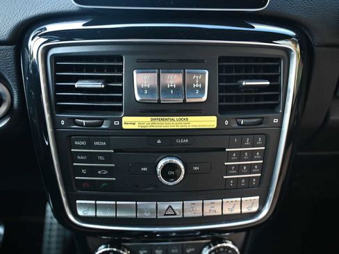 Used 2017 Mercedes-Benz G 63 AMG 4MATIC image 12