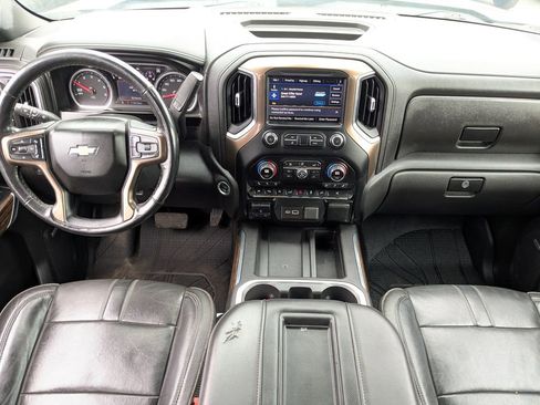 Used 2020 Chevrolet Silverado 1500 High Country w/ Technology Package image 14
