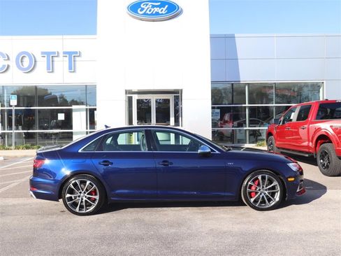 Used 2018 Audi S4 Premium Plus w/ Navigation Package image 13