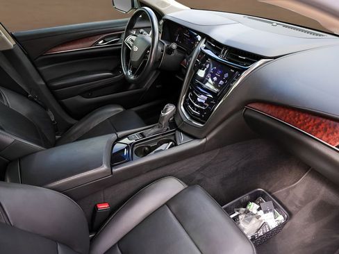 Used 2017 Cadillac CTS Sedan w/ Seating Package RWD image 29
