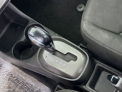 Used 2021 Chevrolet Spark LT image 20