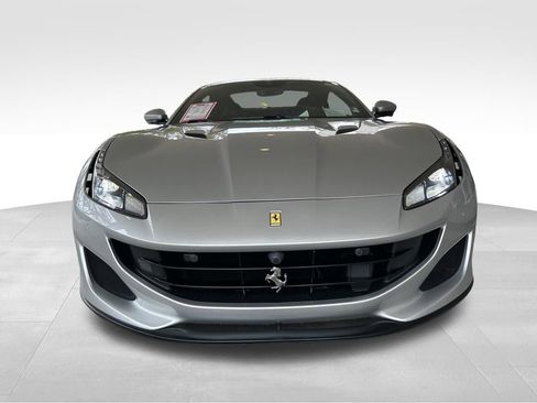 Used 2019 Ferrari Portofino Base image 19