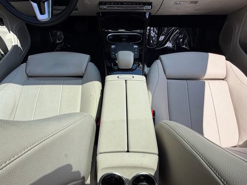 Used 2023 Mercedes-Benz CLA 250 w/ Premium Package image 51