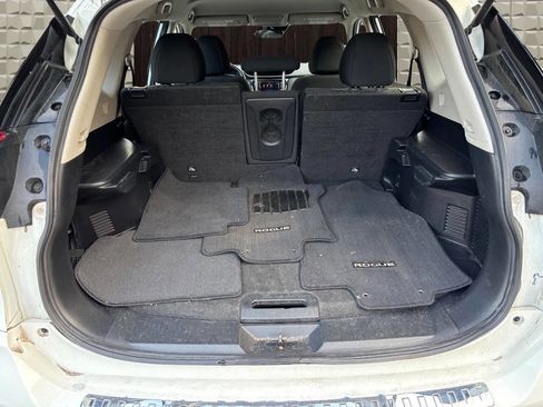 Used 2020 Nissan Rogue S AWD/4WD image 24