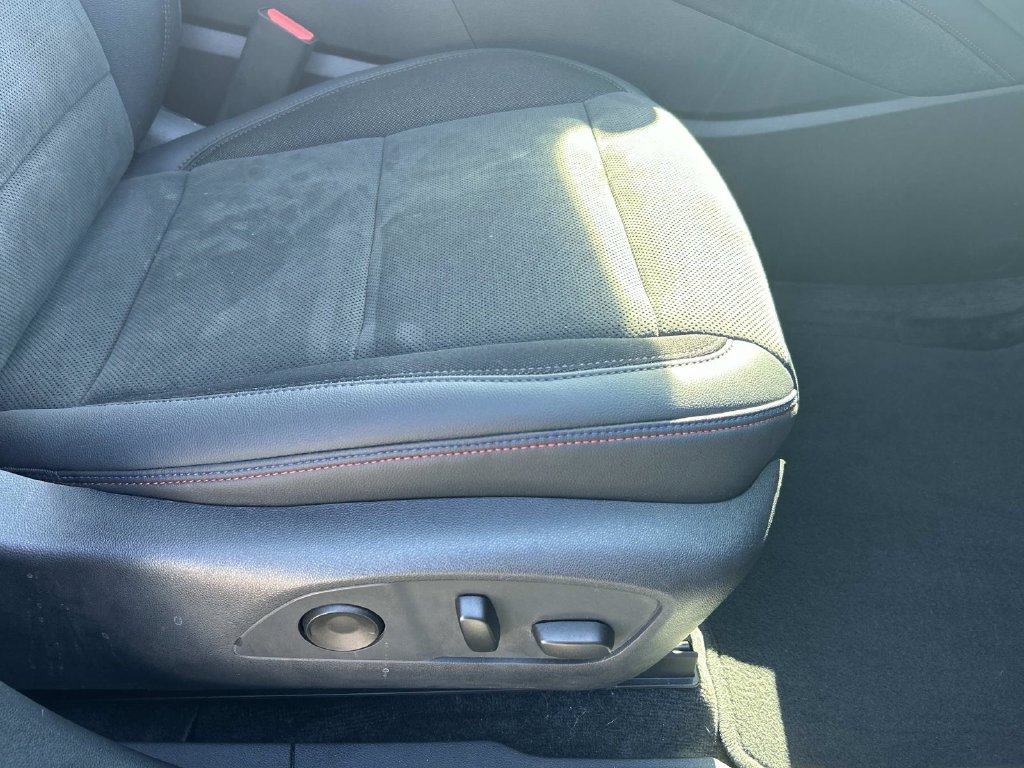 Used 2024 Chevrolet Blazer EV RS RWD image 17