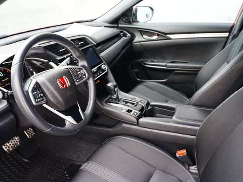 Used 2020 Honda Civic Sport image 8
