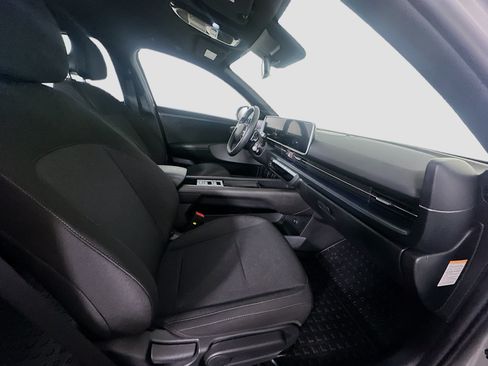 Used 2024 Hyundai Ioniq 6 SE RWD image 30