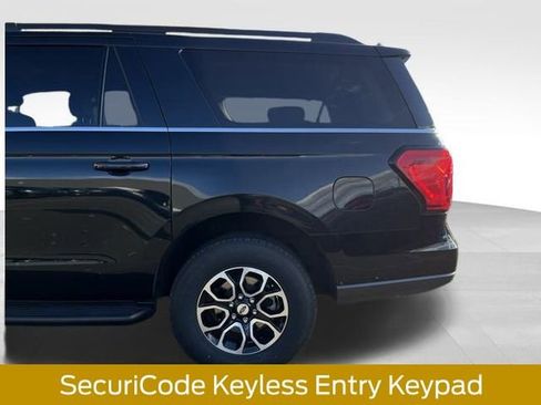 Certified 2024 Ford Expedition Max XLT image 14