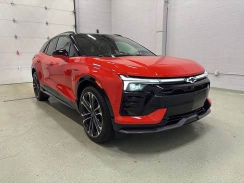 New 2026 Chevrolet Blazer EV SS image 2