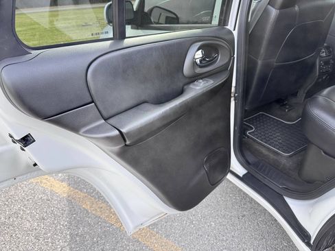 Used 2007 Chevrolet TrailBlazer SS AWD/4WD image 5