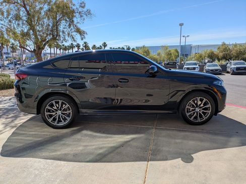 Used 2025 BMW X6 xDrive40i w/ Premium Package AWD/4WD image 7