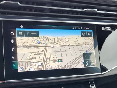 Used 2021 Audi Q7 3.0T Premium Plus w/ Premium Plus Package image 25