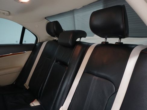 Used 2010 Lincoln MKZ FWD image 13
