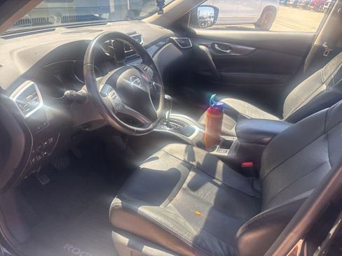 Used 2014 Nissan Rogue SL w/ SL Premium Package image 13