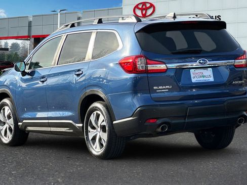 Used 2021 Subaru Ascent Premium w/ Convenience Package image 6