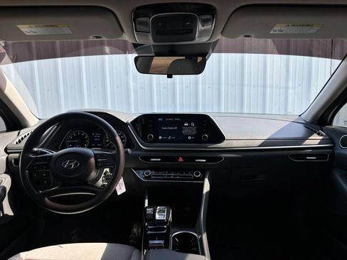 Used 2021 Hyundai Sonata SE FWD image 18