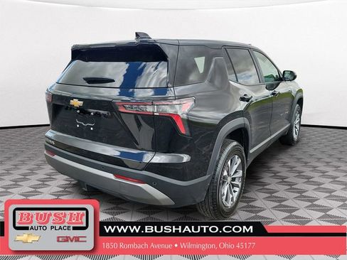 Used 2026 Chevrolet Equinox LT w/ Convenience Package II FWD image 4
