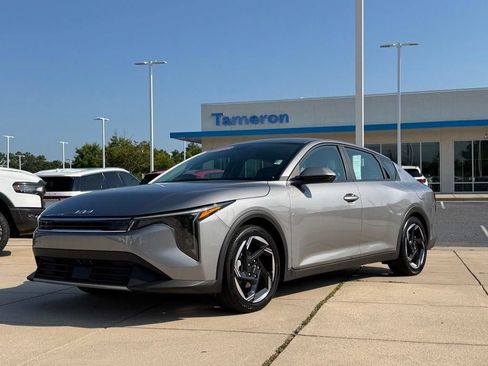 Used 2025 Kia K4 EX FWD image 8