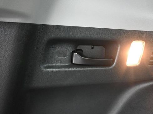 Used 2018 Honda CR-V EX image 45
