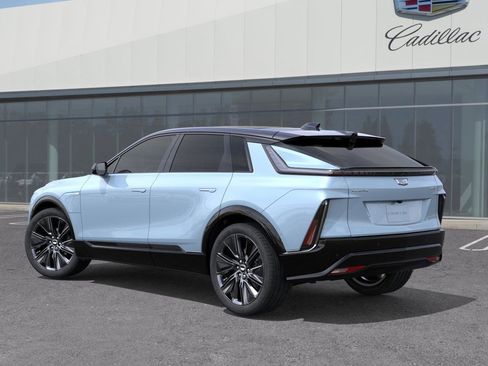 New 2025 Cadillac Lyriq Sport image 4