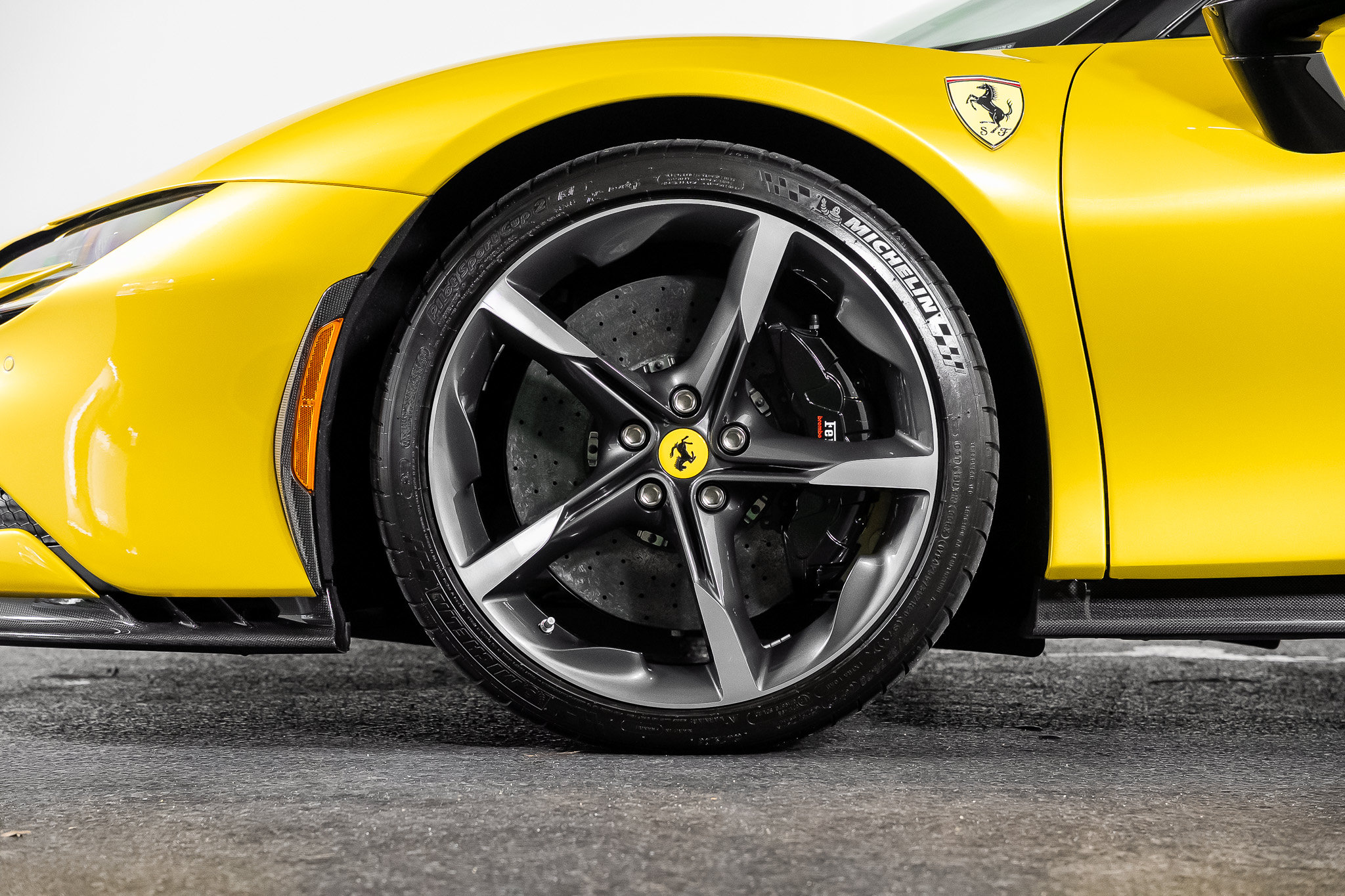 Used 2024 Ferrari SF90 Spider AWD/4WD image 16