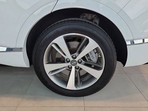 Used 2024 Genesis GV80 3.5T image 7