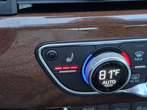 Used 2023 Audi A4 2.0T Premium w/ 18" Wheel Package image 24