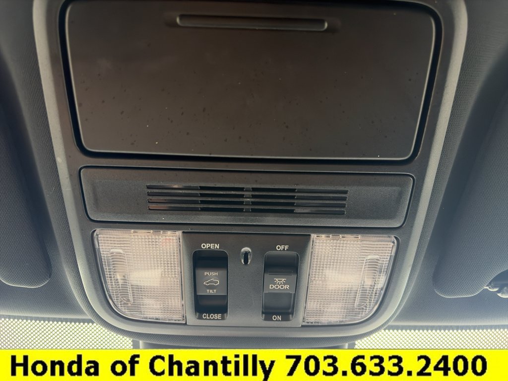 Certified 2023 Honda Odyssey Sport image 17