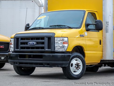 Used 2019 Ford E-350 and Econoline 350 Super Duty image 4