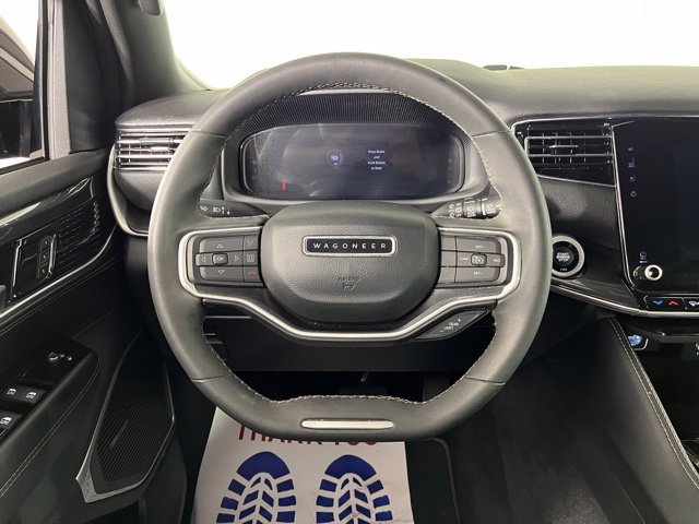 Used 2022 Jeep Wagoneer Series I AWD/4WD image 18