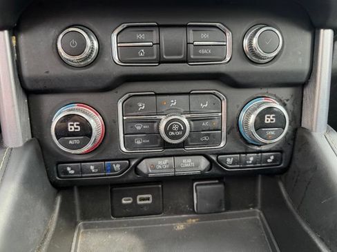 Used 2023 GMC Yukon SLT AWD/4WD image 23