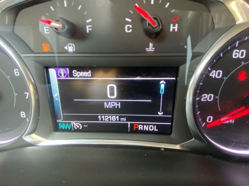 Used 2017 GMC Acadia SLE image 10