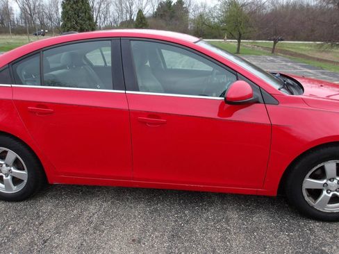 Used 2015 Chevrolet Cruze LT FWD image 29