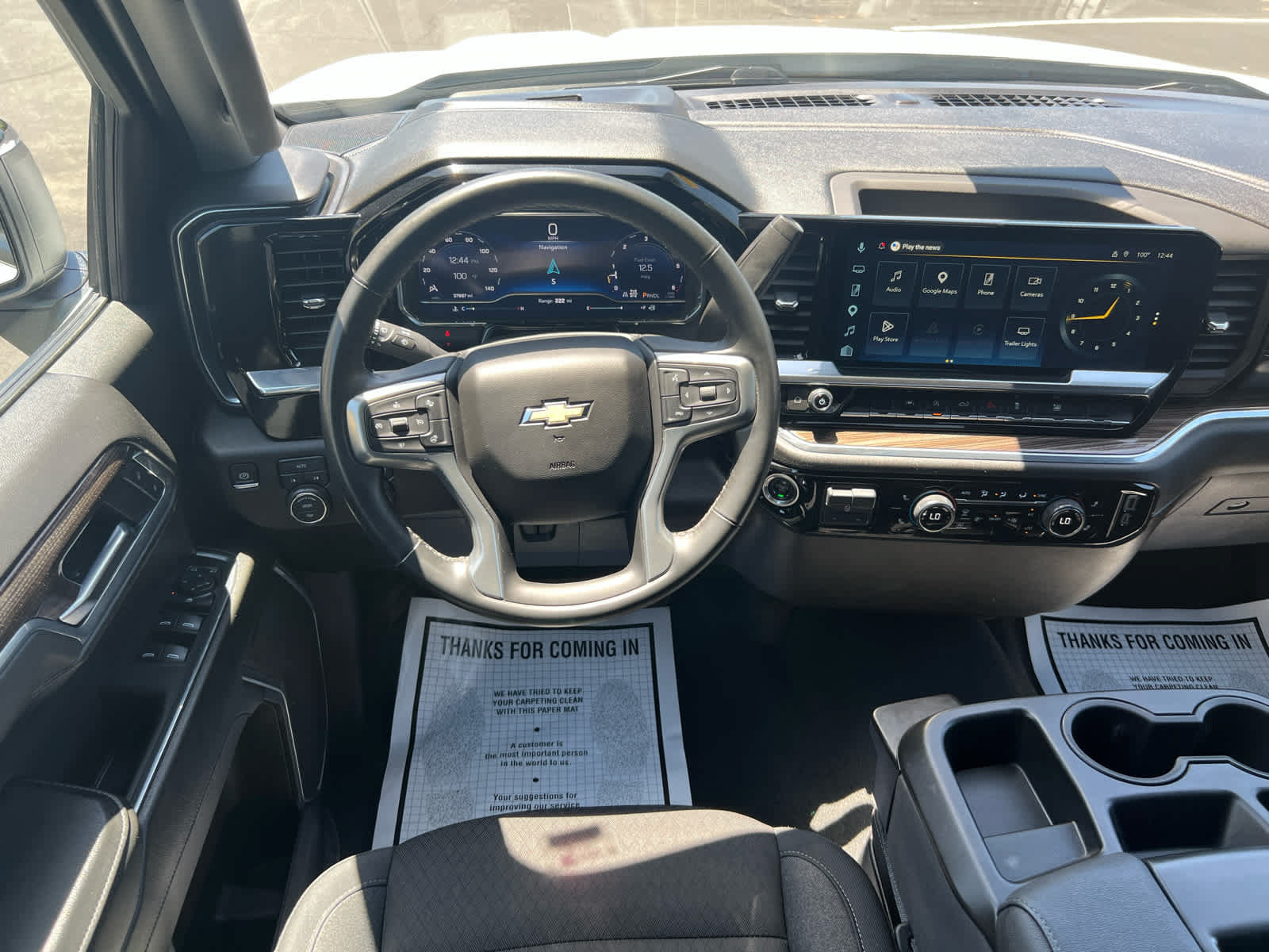 Used 2025 Chevrolet Silverado 1500 LT AWD/4WD image 2
