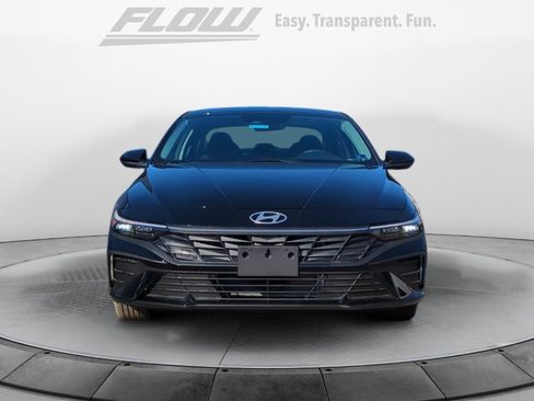 New 2026 Hyundai Elantra Blue image 2