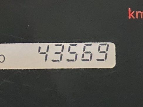 Used 2015 Toyota Tacoma Base image 38