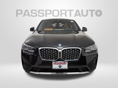 Certified 2024 BMW X4 xDrive30i w/ Convenience Package image 10