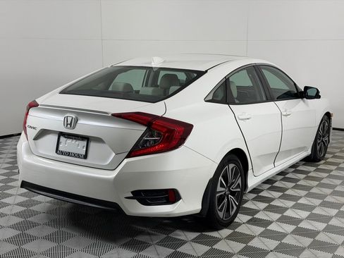 Used 2016 Honda Civic EX-T image 5