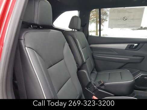 New 2026 Buick Enclave Preferred image 29