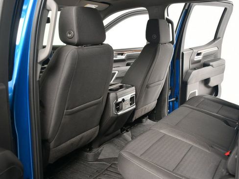 Used 2022 GMC Sierra 1500 Elevation image 35