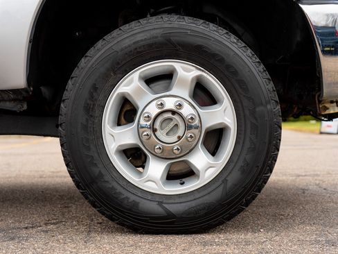 Used 2014 Ford F250 XLT w/ XLT Value Package AWD/4WD image 39