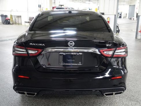 Used 2022 Nissan Maxima SV w/ Floor Mat Group FWD image 6