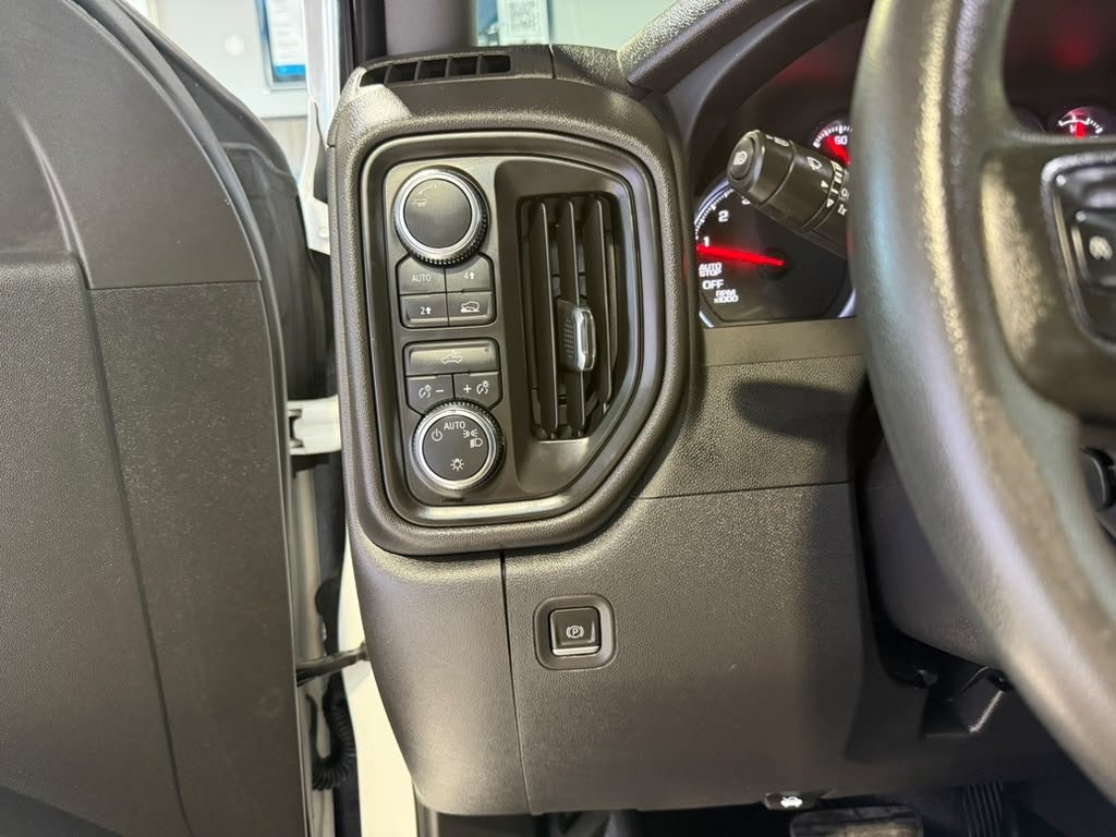 Used 2022 GMC Sierra 1500 Pro w/ Pro Value Package AWD/4WD image 24