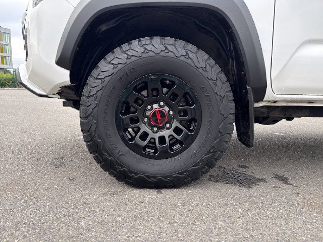 Used 2019 Toyota Tacoma TRD Pro AWD/4WD image 31