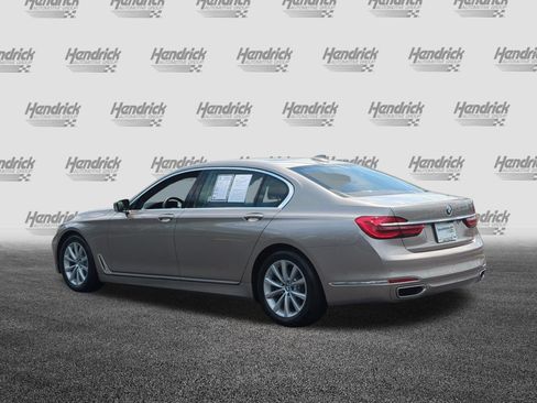 Used 2018 BMW 750i xDrive AWD/4WD image 8
