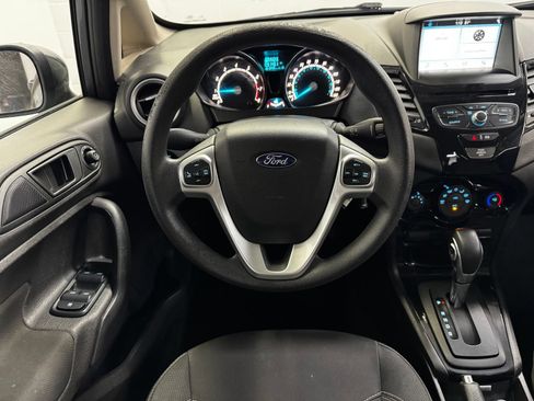 Used 2019 Ford Fiesta SE w/ Equipment Group 201A FWD image 15
